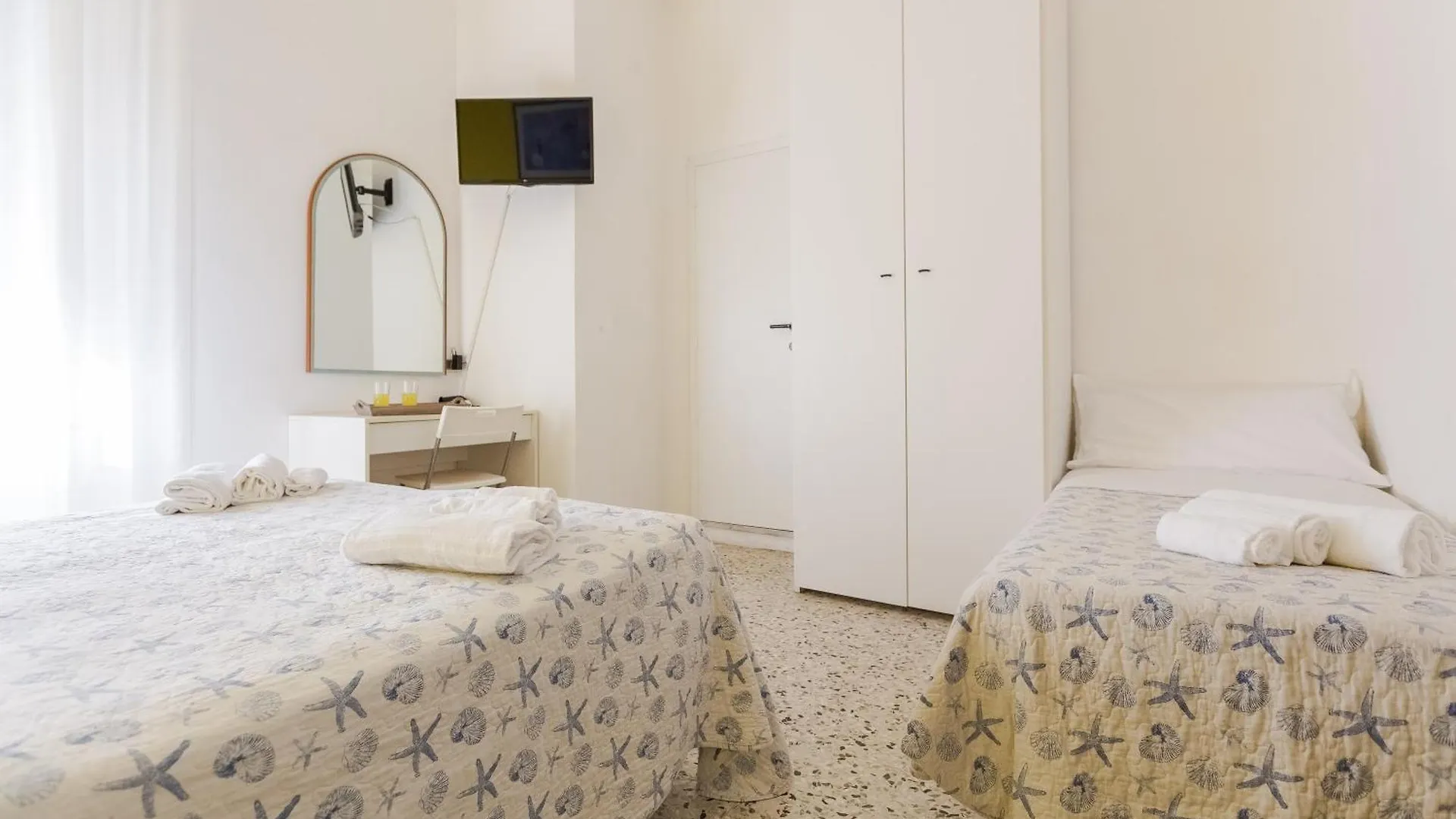 Hotel Sanremo Rimini 3*,